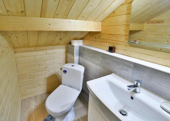 Wooden House By Ostrowieckie With Σπίτι διακοπών *